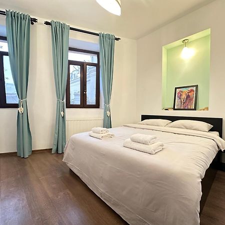 Holiday Apartments بوخارست المظهر الخارجي الصورة