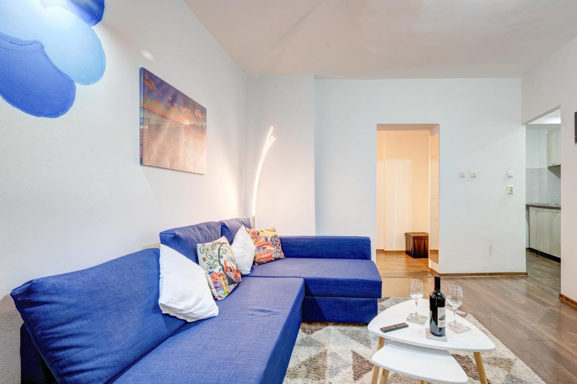 Holiday Apartments بوخارست المظهر الخارجي الصورة